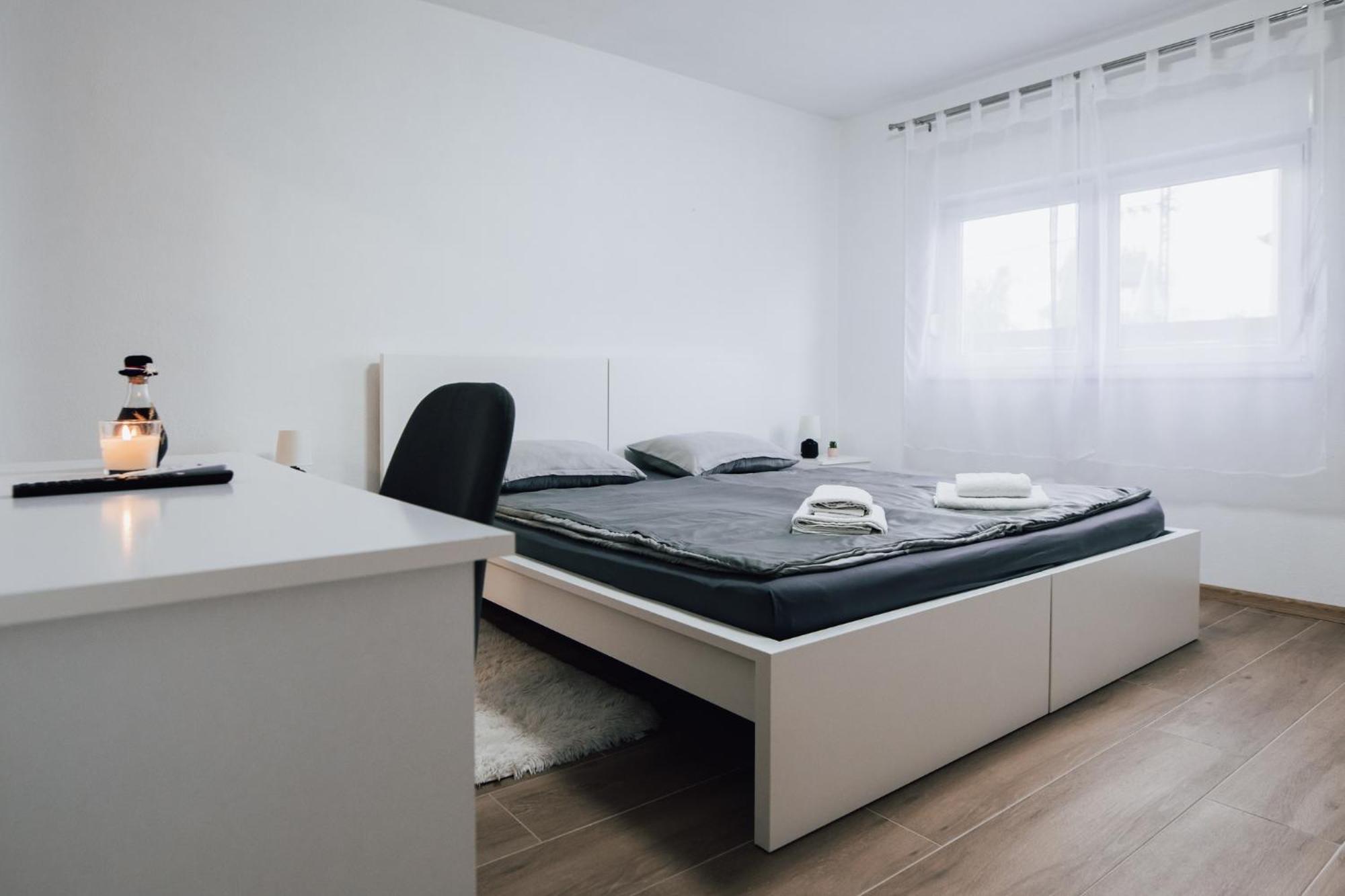 Cherry Berry Apartment